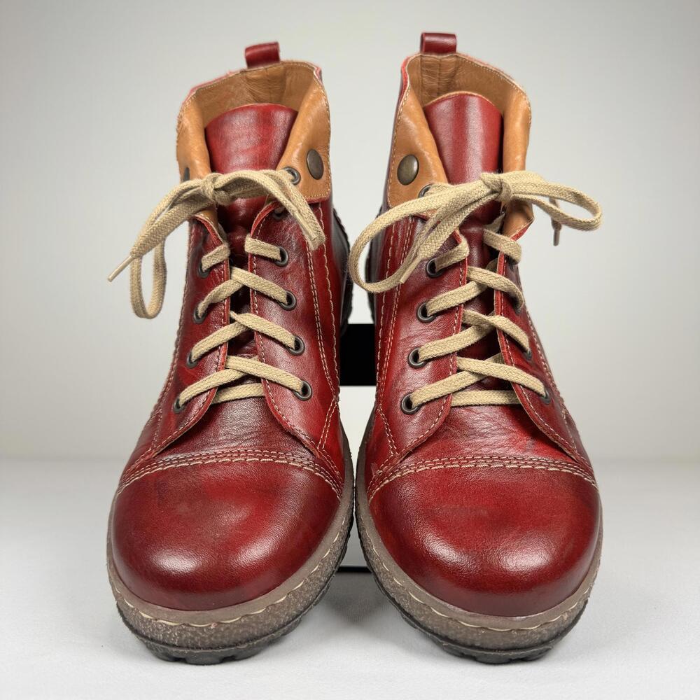 V-Italia Kiki Red Venezia Leather Boots - 40/US 9 - Picture 2 of 7